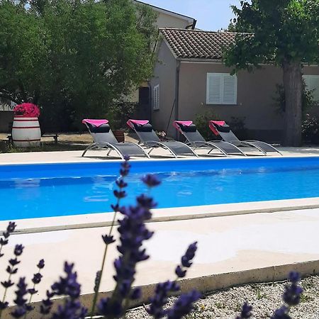 Ferienhaus Aqua Mit Pool Jadreški 외부 사진