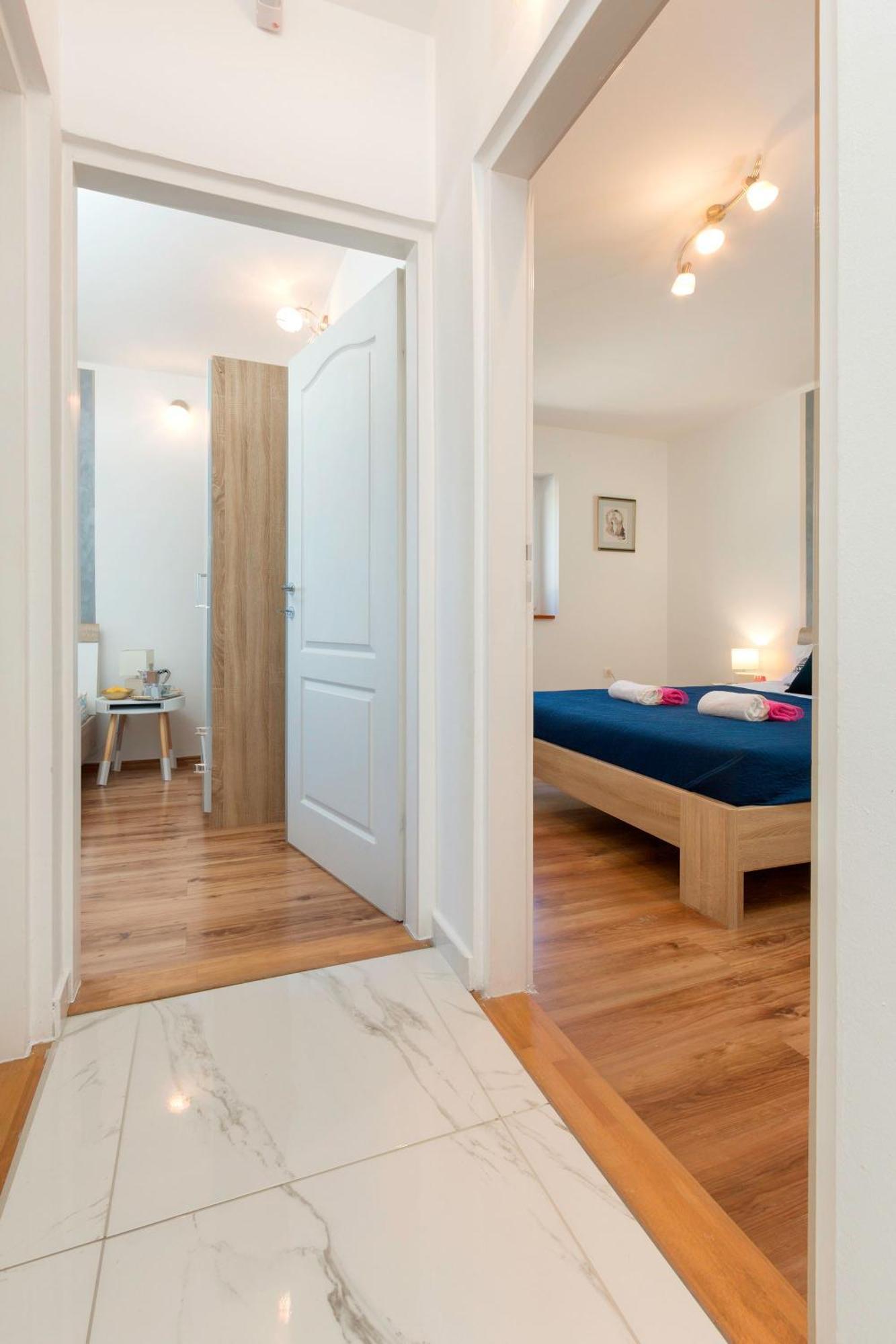 Ferienhaus Aqua Mit Pool Jadreški 외부 사진