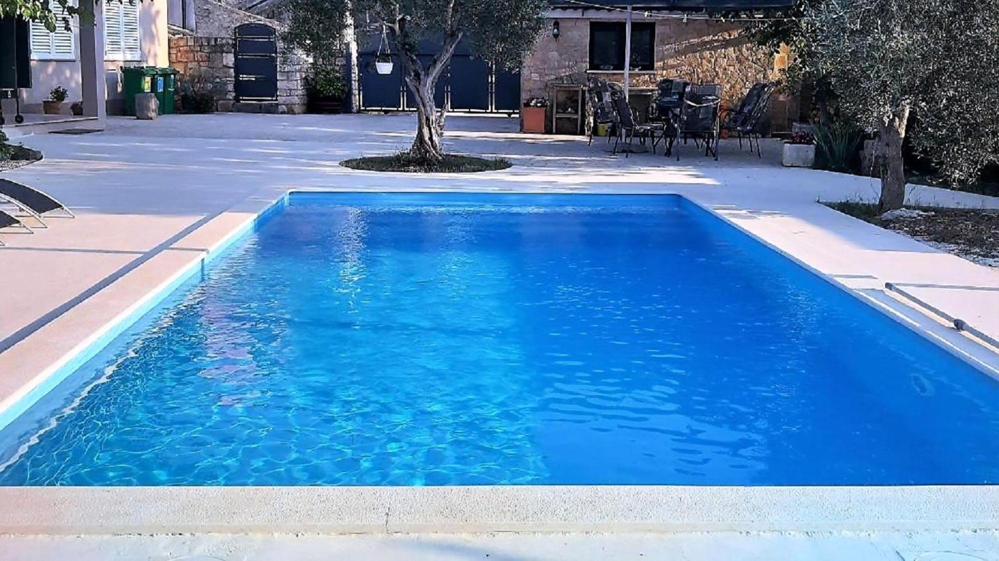 Ferienhaus Aqua Mit Pool Jadreški 외부 사진